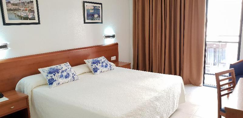 Hotel Marconi Benidorm Phòng bức ảnh